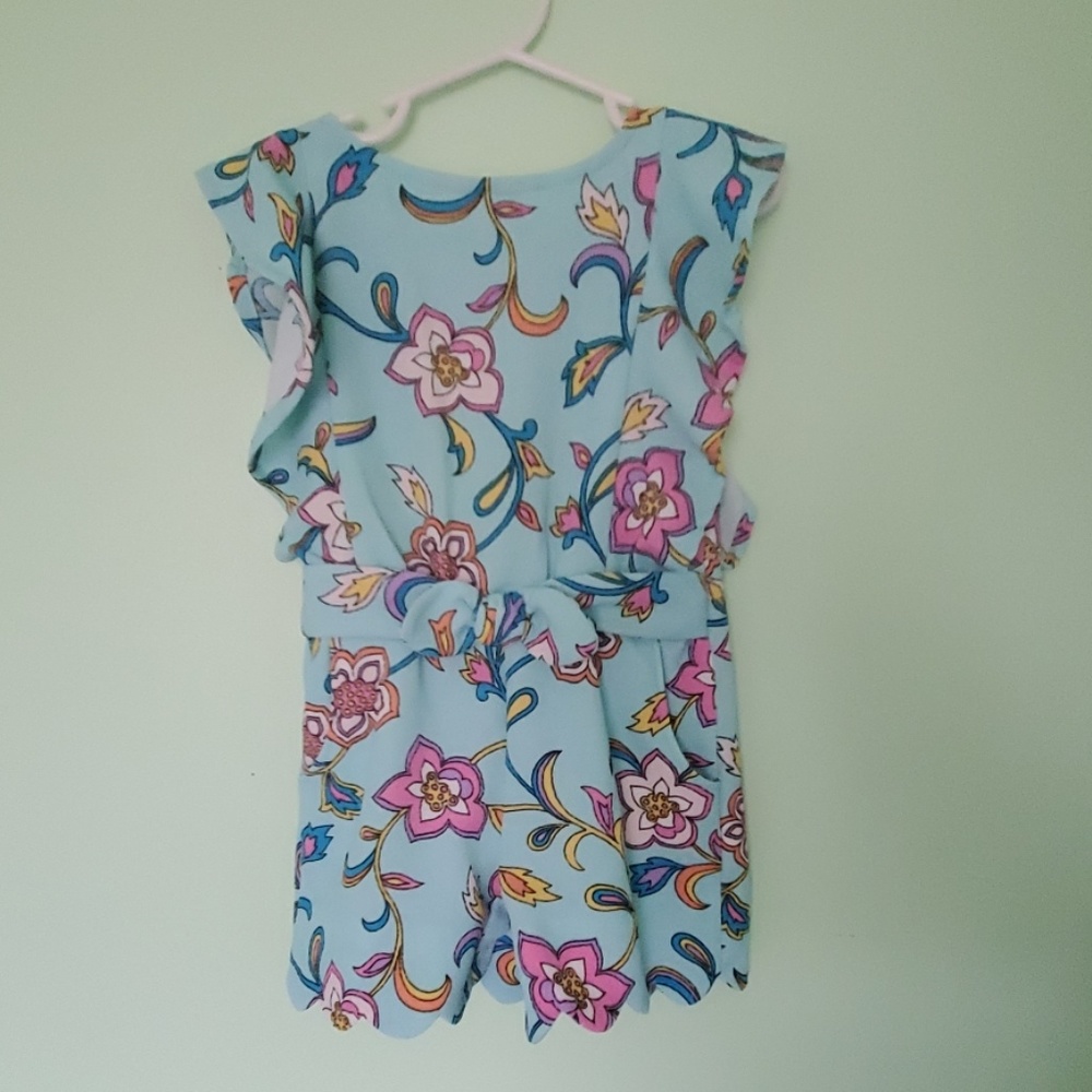 Romper with pockets